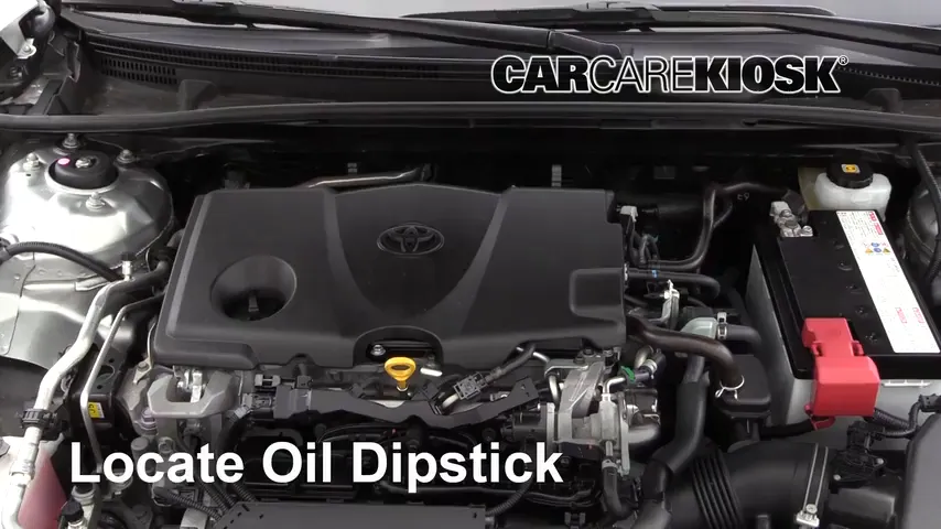 2018 Toyota Camry SE 2.5L 4 Cyl. Oil Check Oil Level